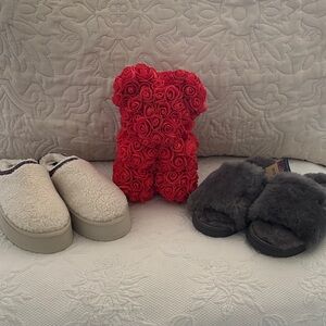 Dearfoams Fireside and ID Required Furry Slippers